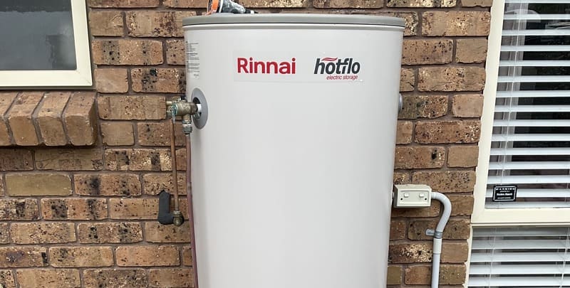 Rinnai hot water tank